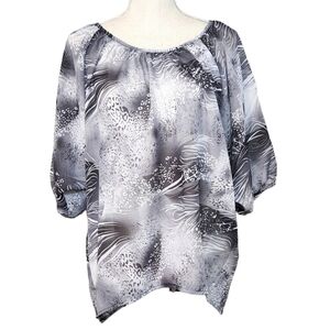 Lilly Lou Large Gray Blouse Top